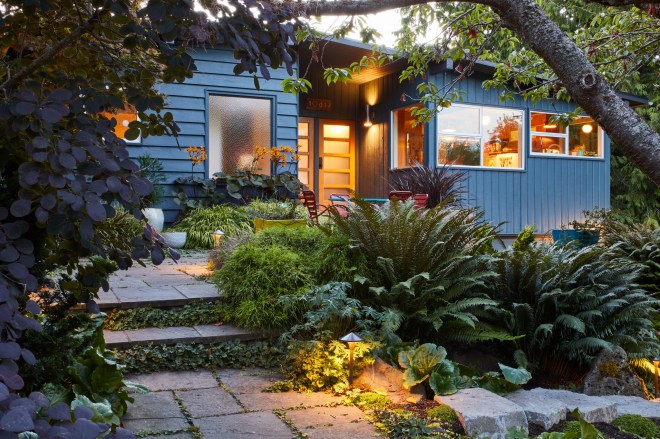 Zillow_Q3report_2017_MCM_Exterior1_7