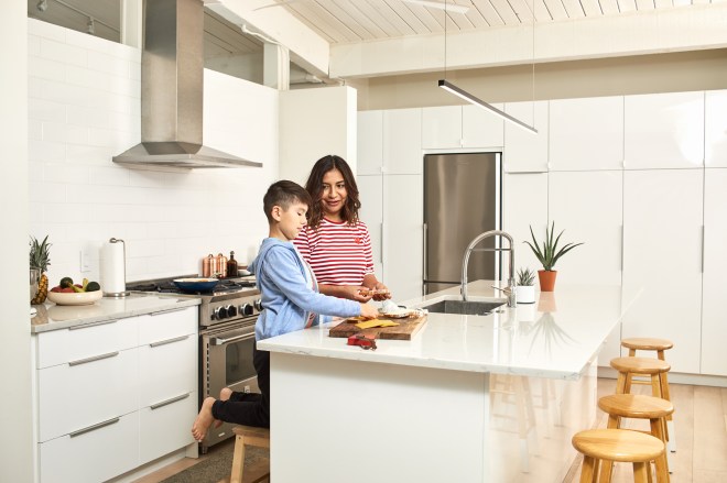 Zillow_Q3report_2017_NP_Kitchen2_722