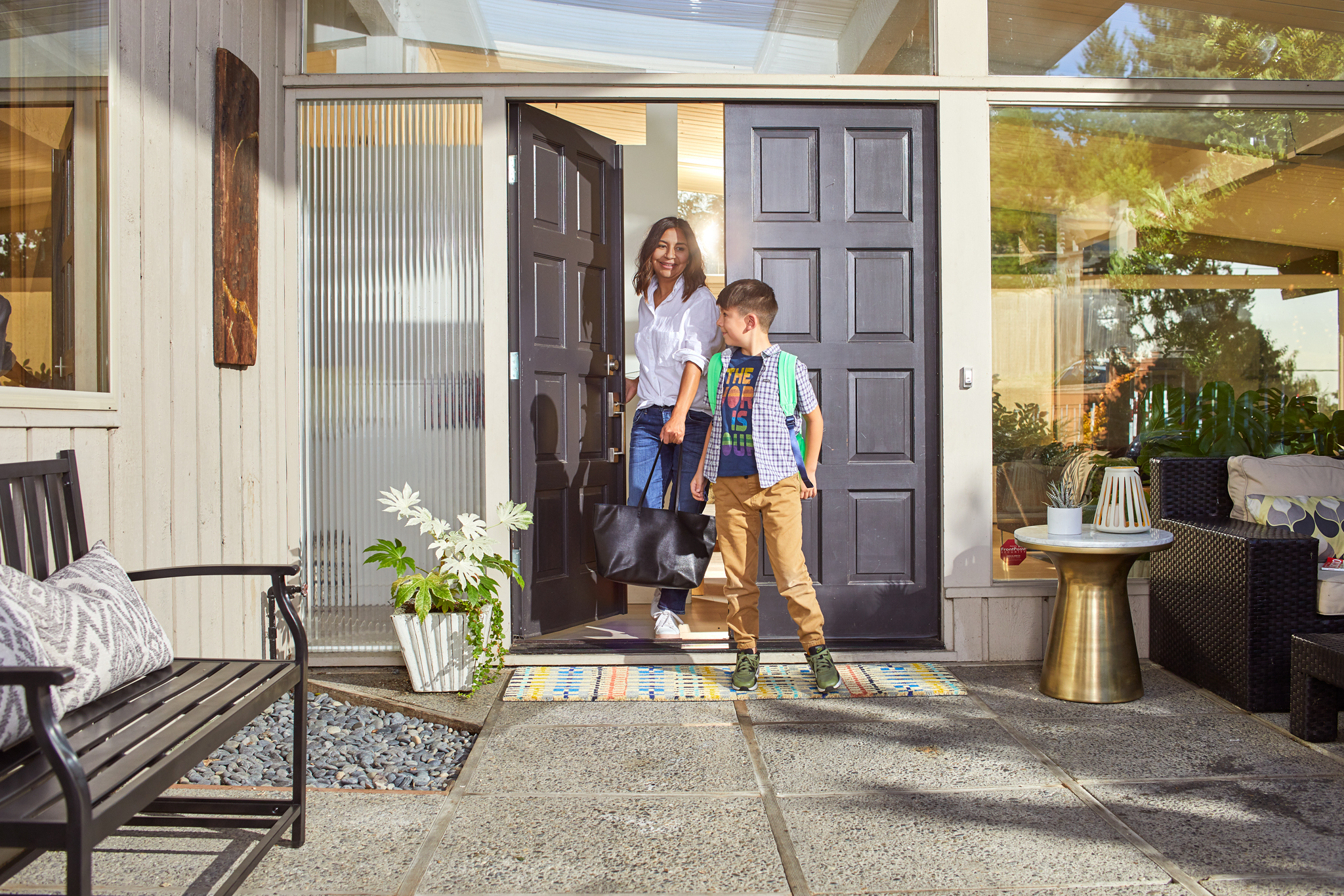 Zillow_Q3report_2017_NP_Patio2_437